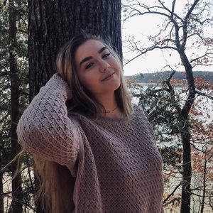 Meet your Posher, Ashleigh